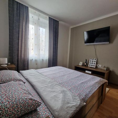 חונדוארה Best Apartment מראה חיצוני תמונה