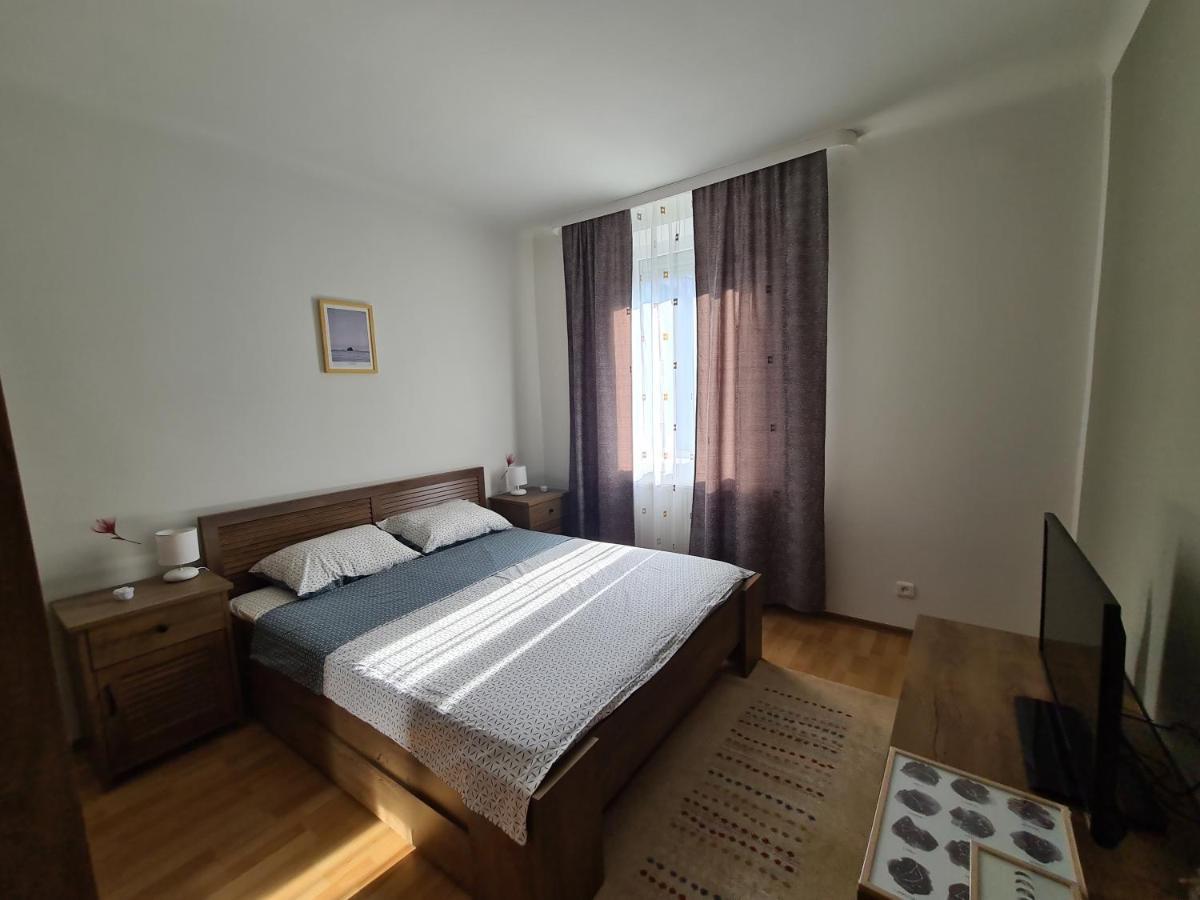 חונדוארה Best Apartment מראה חיצוני תמונה