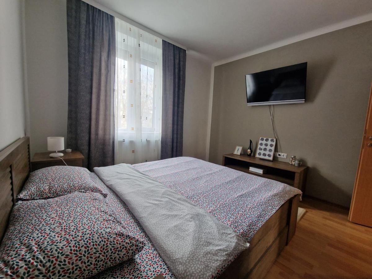 חונדוארה Best Apartment מראה חיצוני תמונה